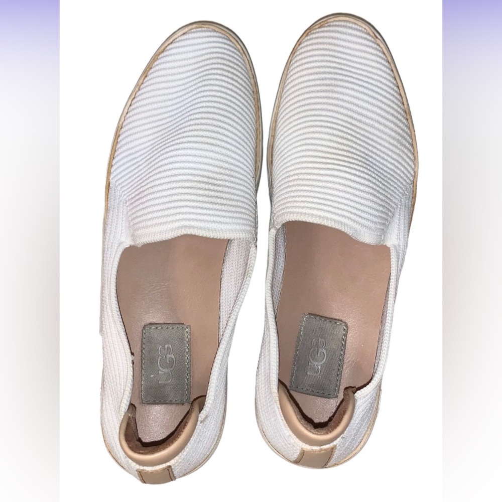 UGG Sammy white slip ons slides women’s loafers shoes size 8